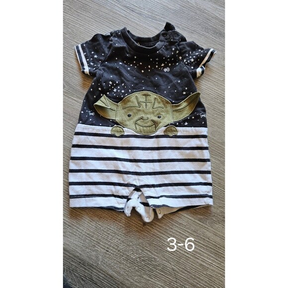 Yoda romper - Picture 1 of 2